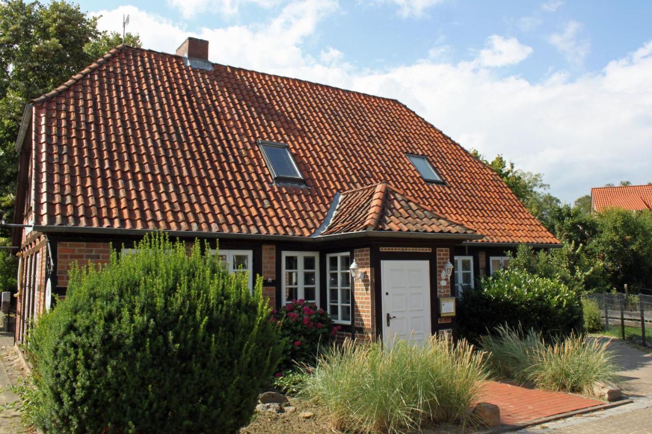 Altes Rauchhaus Apartment Ebstorf ภายนอก รูปภาพ
